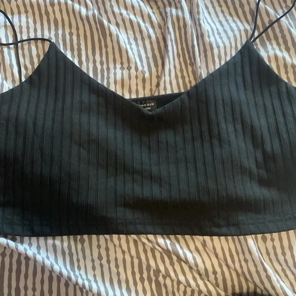 Clothes - Picture 4 of 16